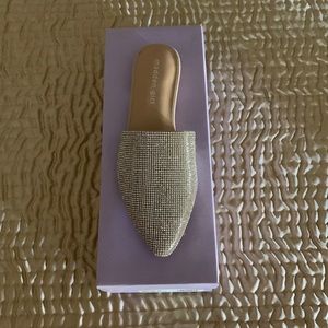 Madden Girl silver sparkly mules 7 NIB Beautiful